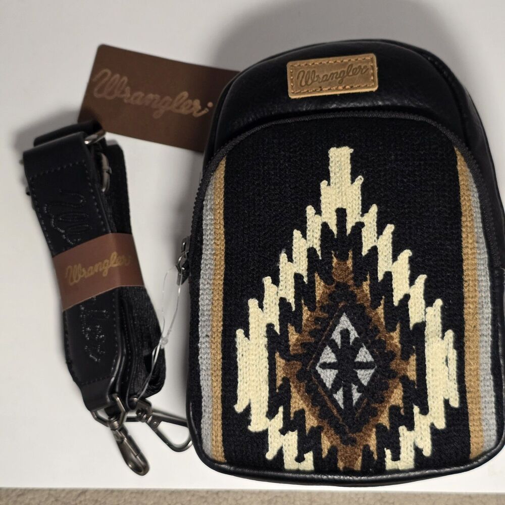 Wrangler Ladies Aztec Print Sling Crossbody Bag Purse New W/ Tags Black Leather